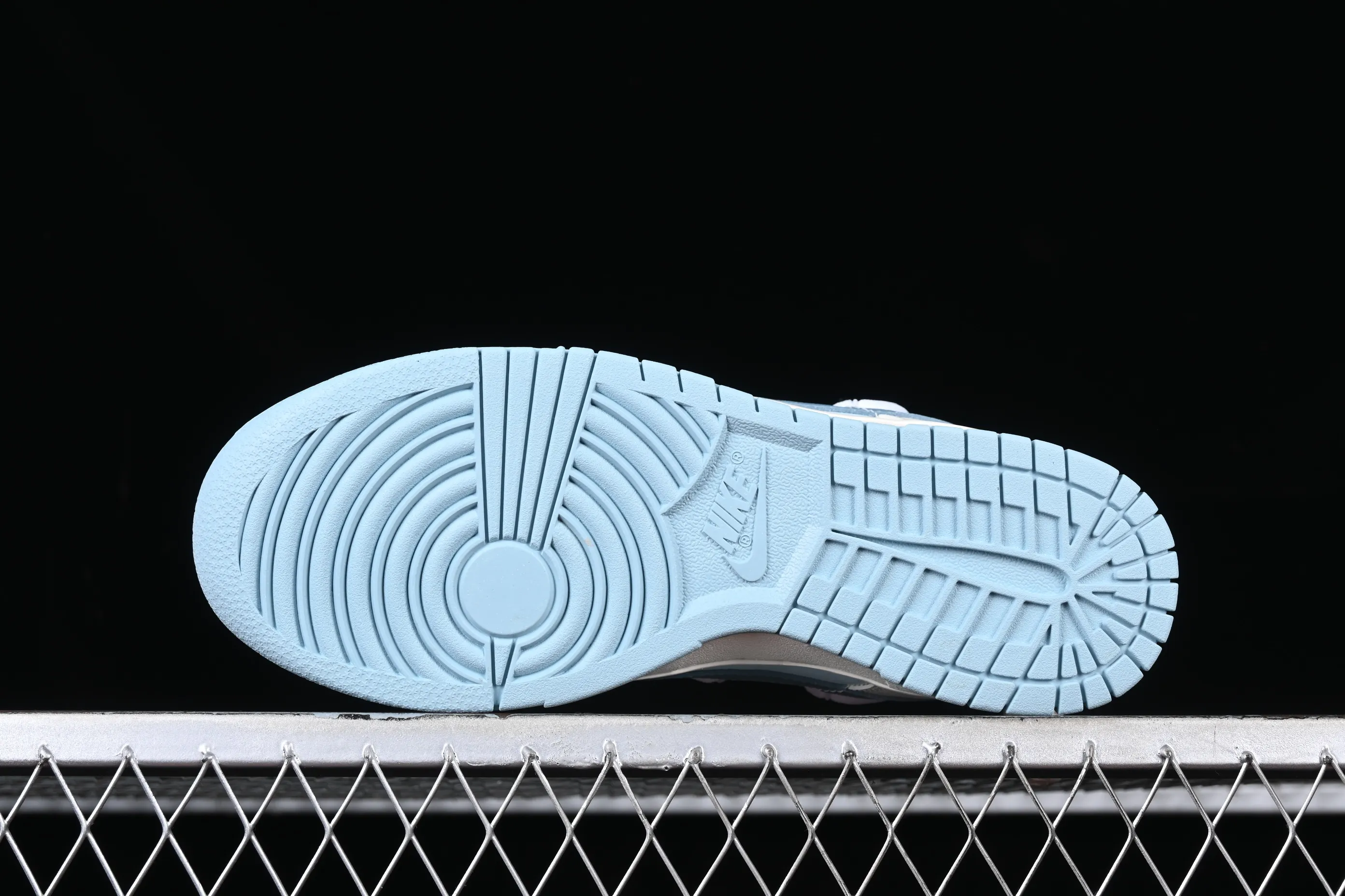 All categories Nk SB Dunk series Nk SB Dunk Low low-top sneakers Nk Dunk Low milk blue customized version of deconstructed strap casual sneakers DD1503-123